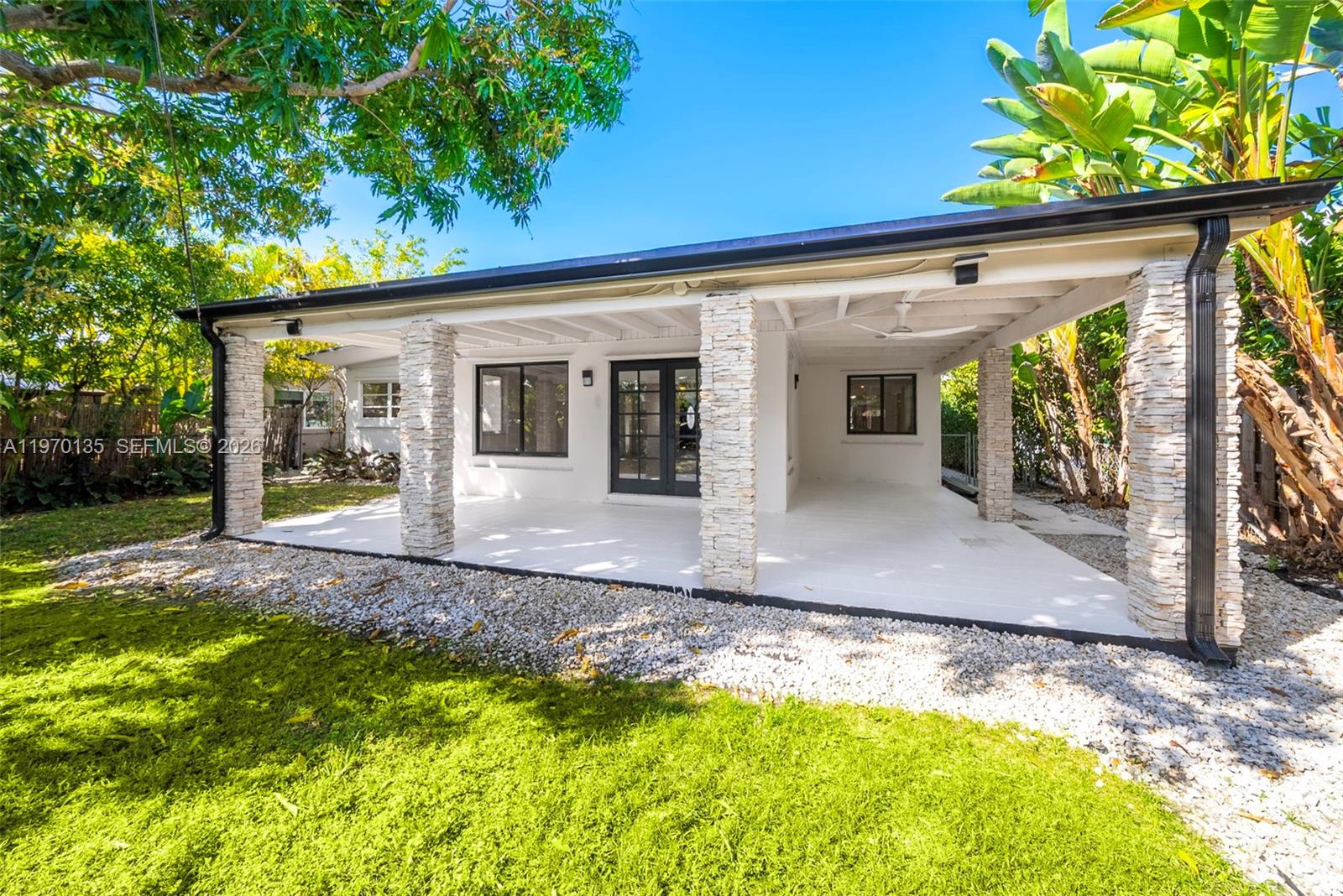 TREASURE PLAZA - Residential