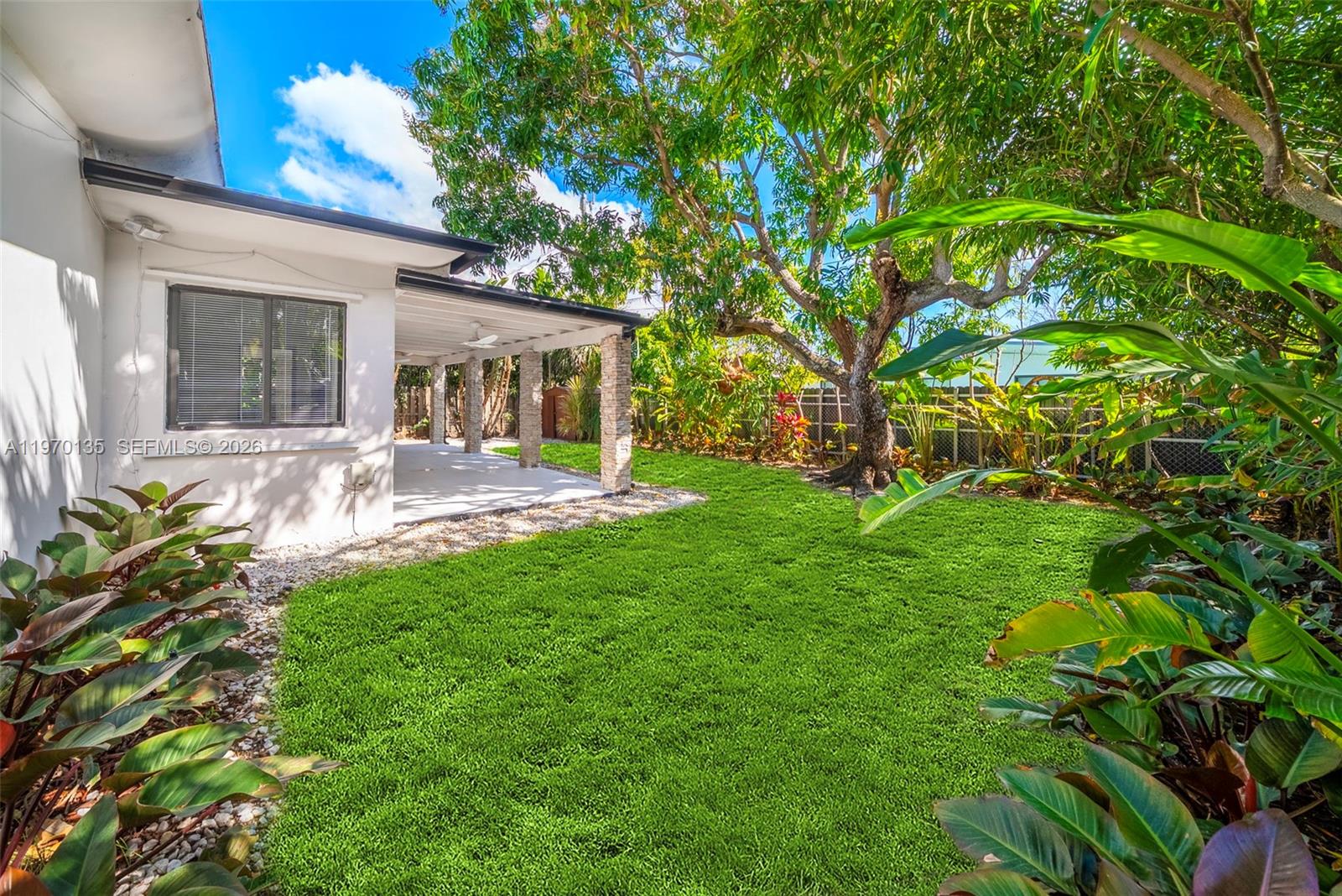 TREASURE PLAZA - Residential