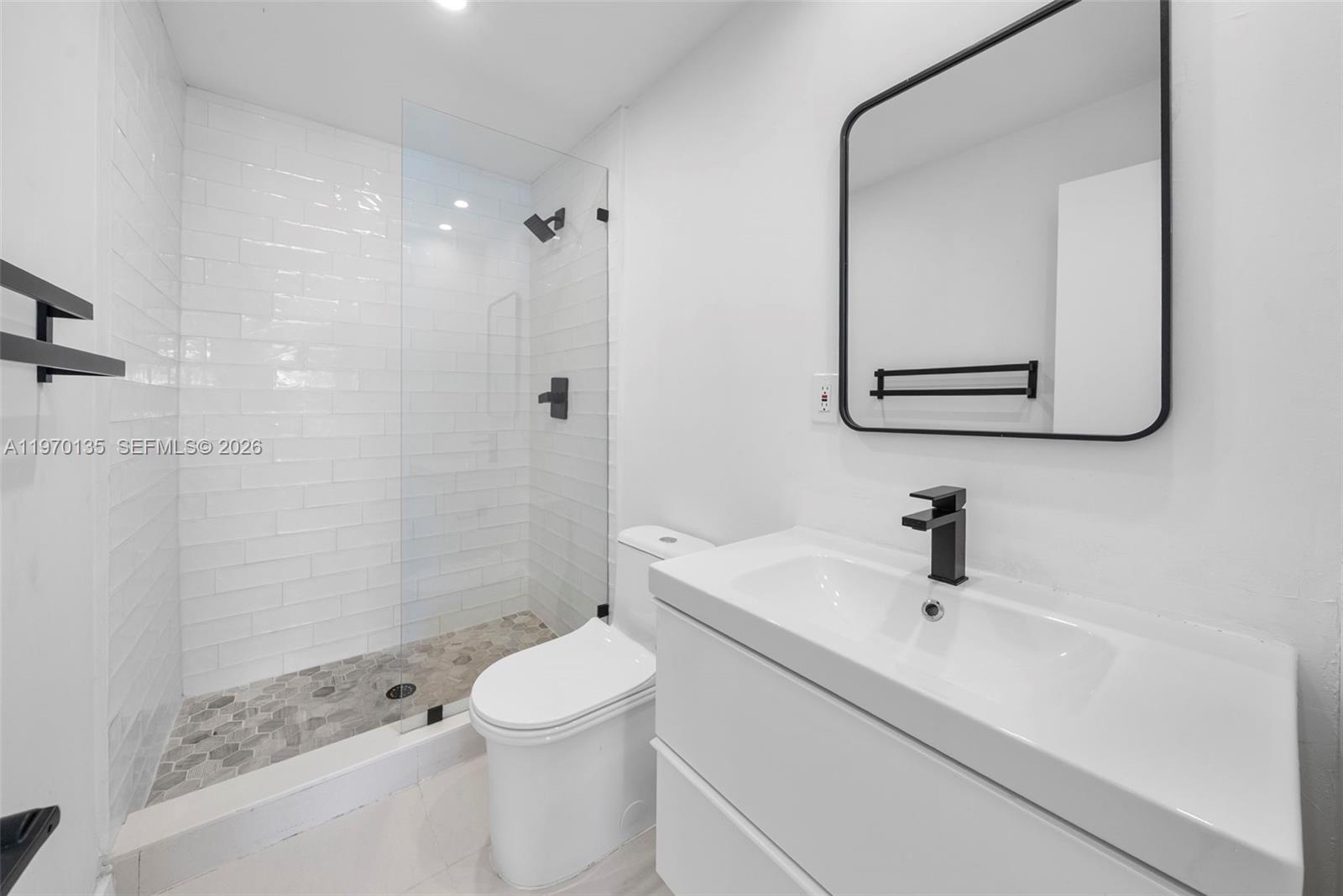 TREASURE PLAZA - Residential