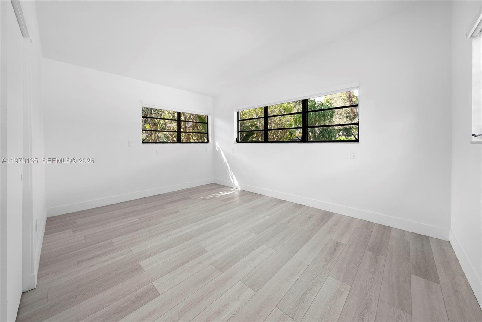 TREASURE PLAZA - Residential