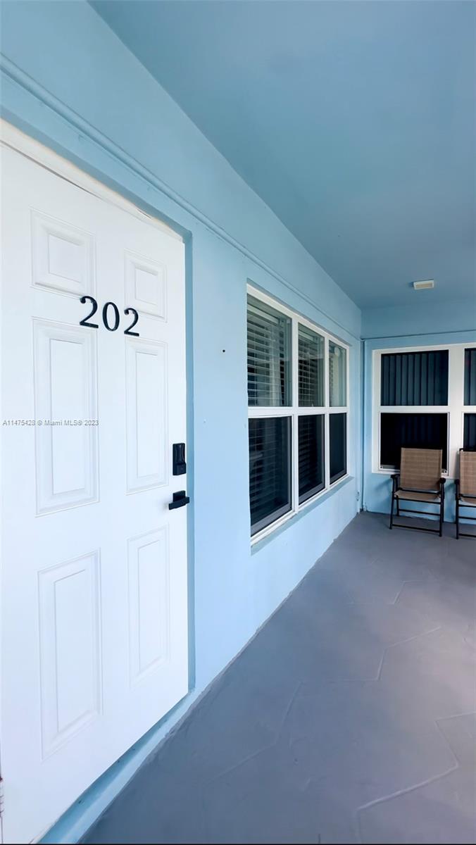 WINDWOOD SEAS CONDO - Residential