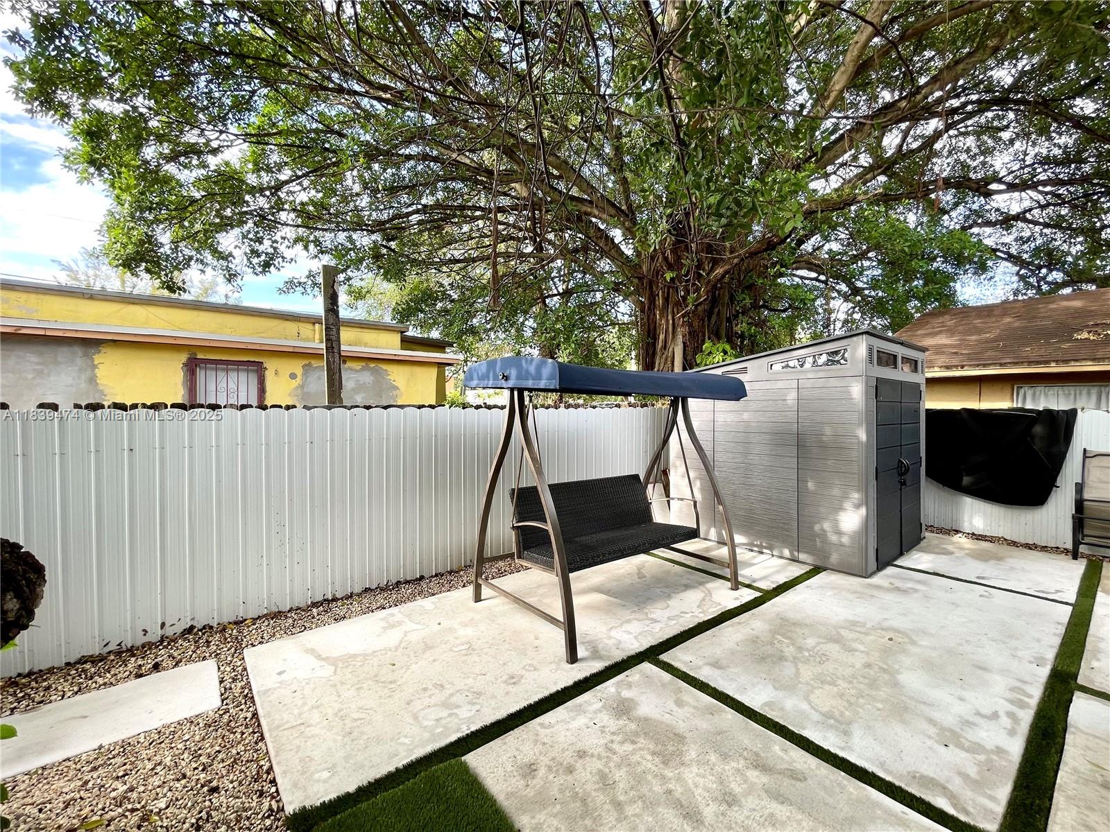 ROOSEVELT PARK - Residential