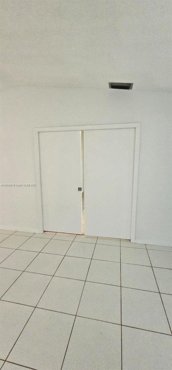 MEADOWS OF MIRAMAR PHASE - Residential Lease