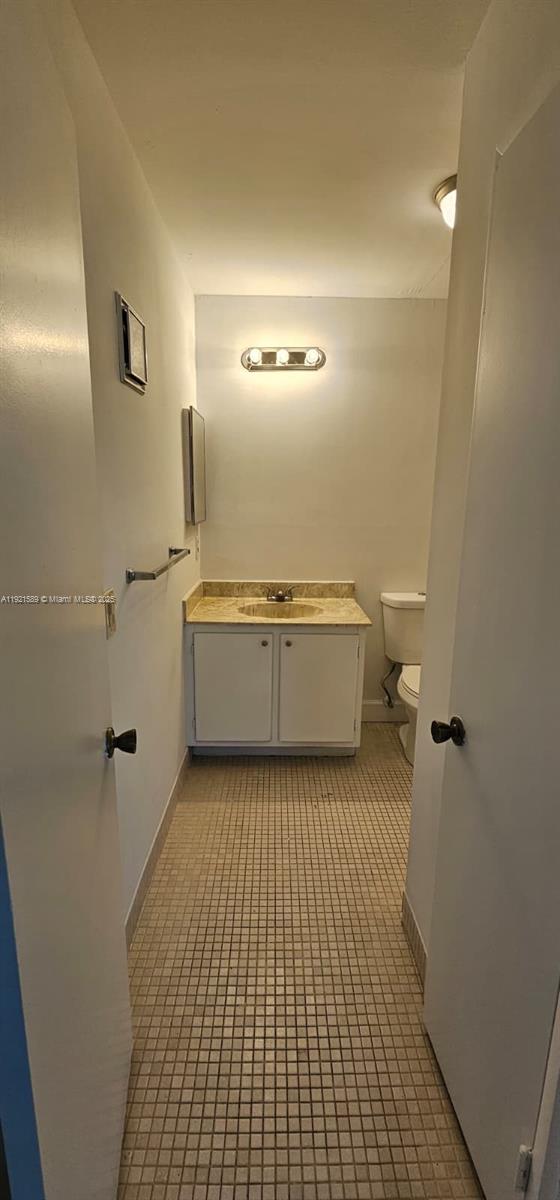 MEADOWS OF MIRAMAR PHASE - Residential Lease