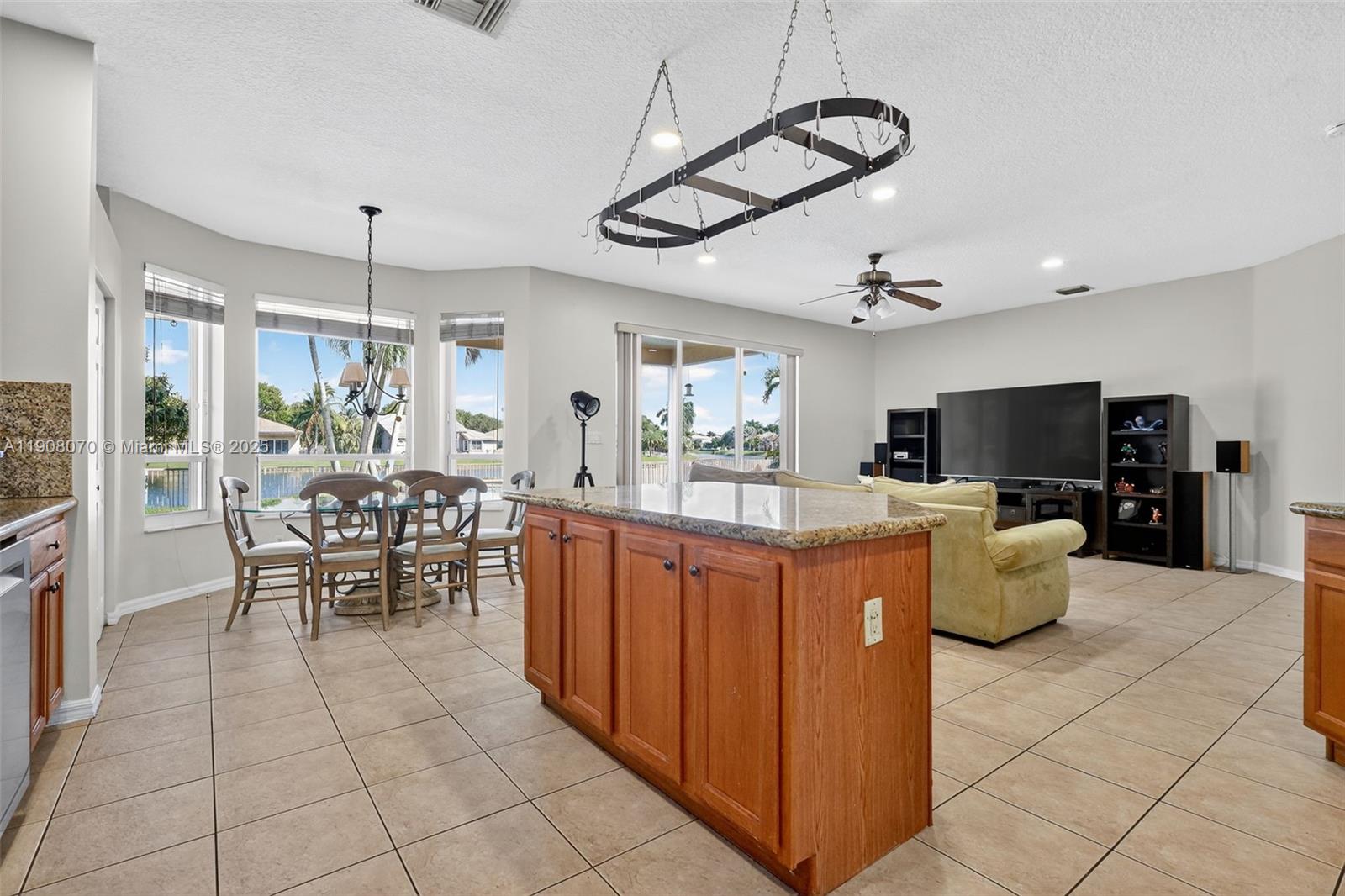 PEMBROKE FALLS PHASE 5 - Residential