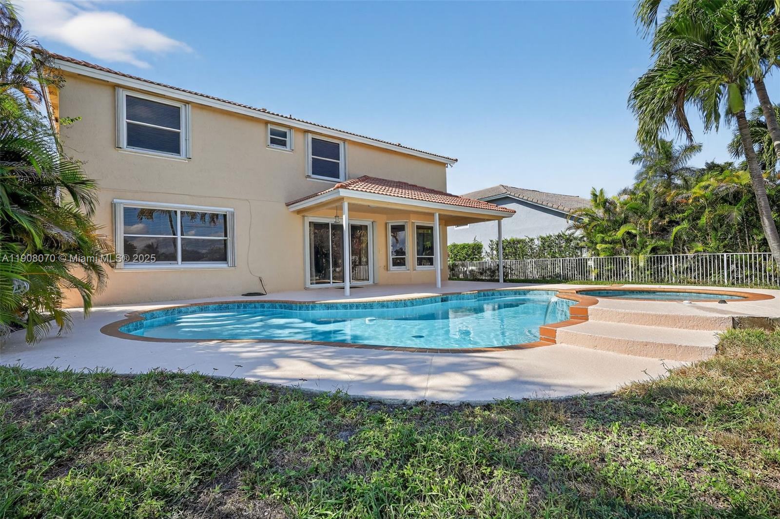 PEMBROKE FALLS PHASE 5 - Residential