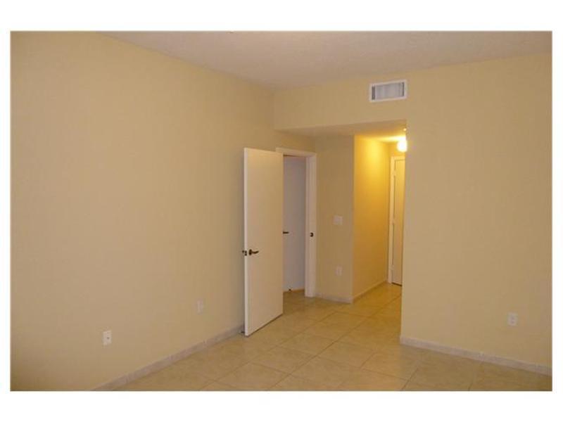 PALM GARDENS AT DORAL CON - Residential Lease