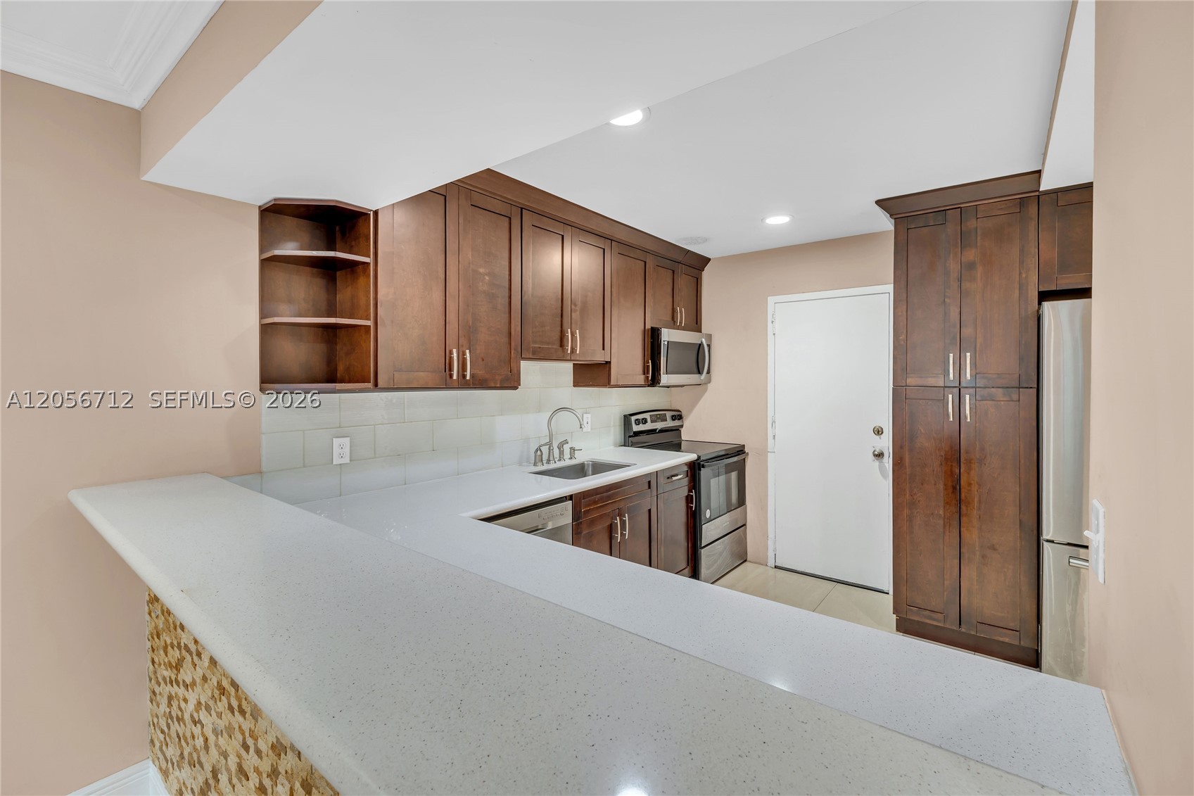 4848 NW 24th Ct 118