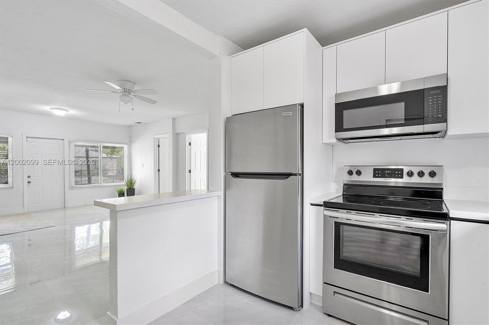 17TH AVE MANOR - Residential Lease