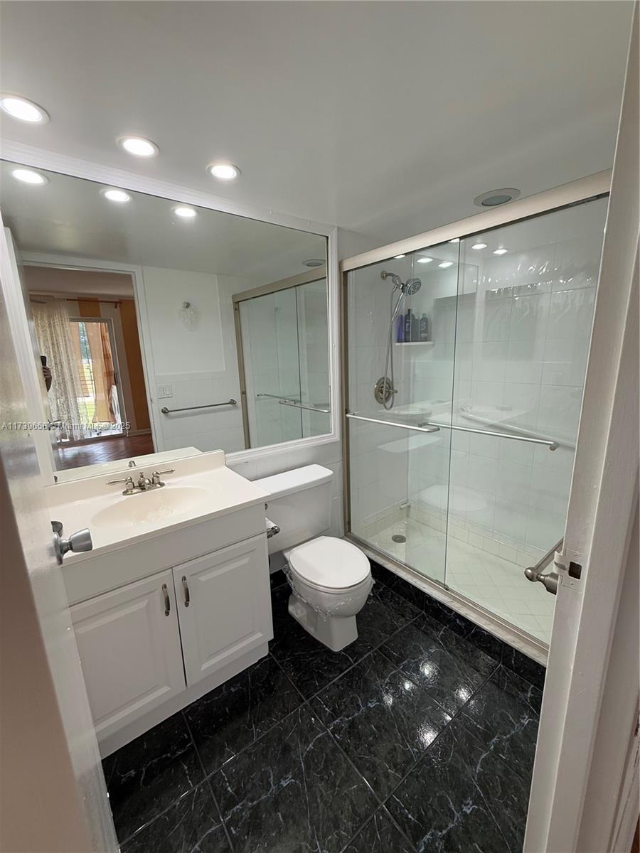 KINGS POINT TUSCANY CONDO - Residential
