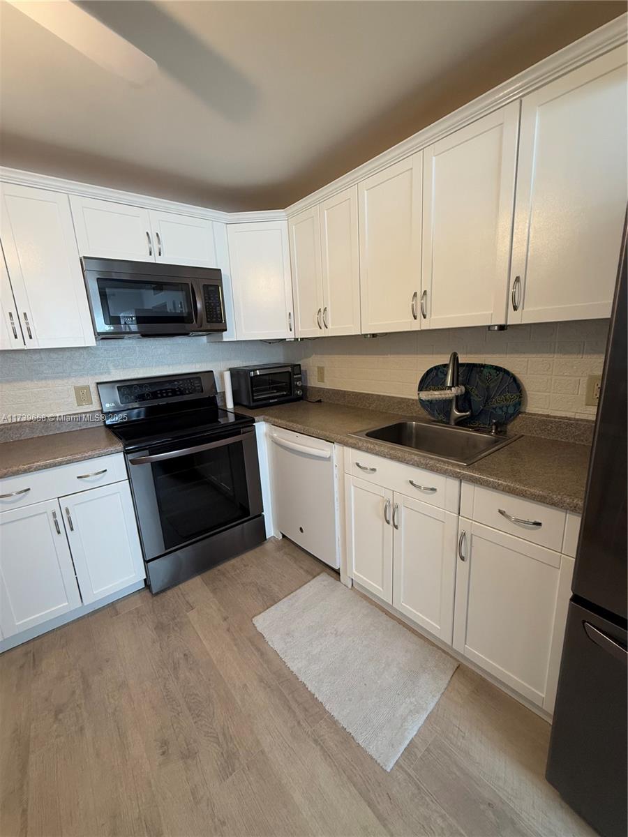 KINGS POINT TUSCANY CONDO - Residential