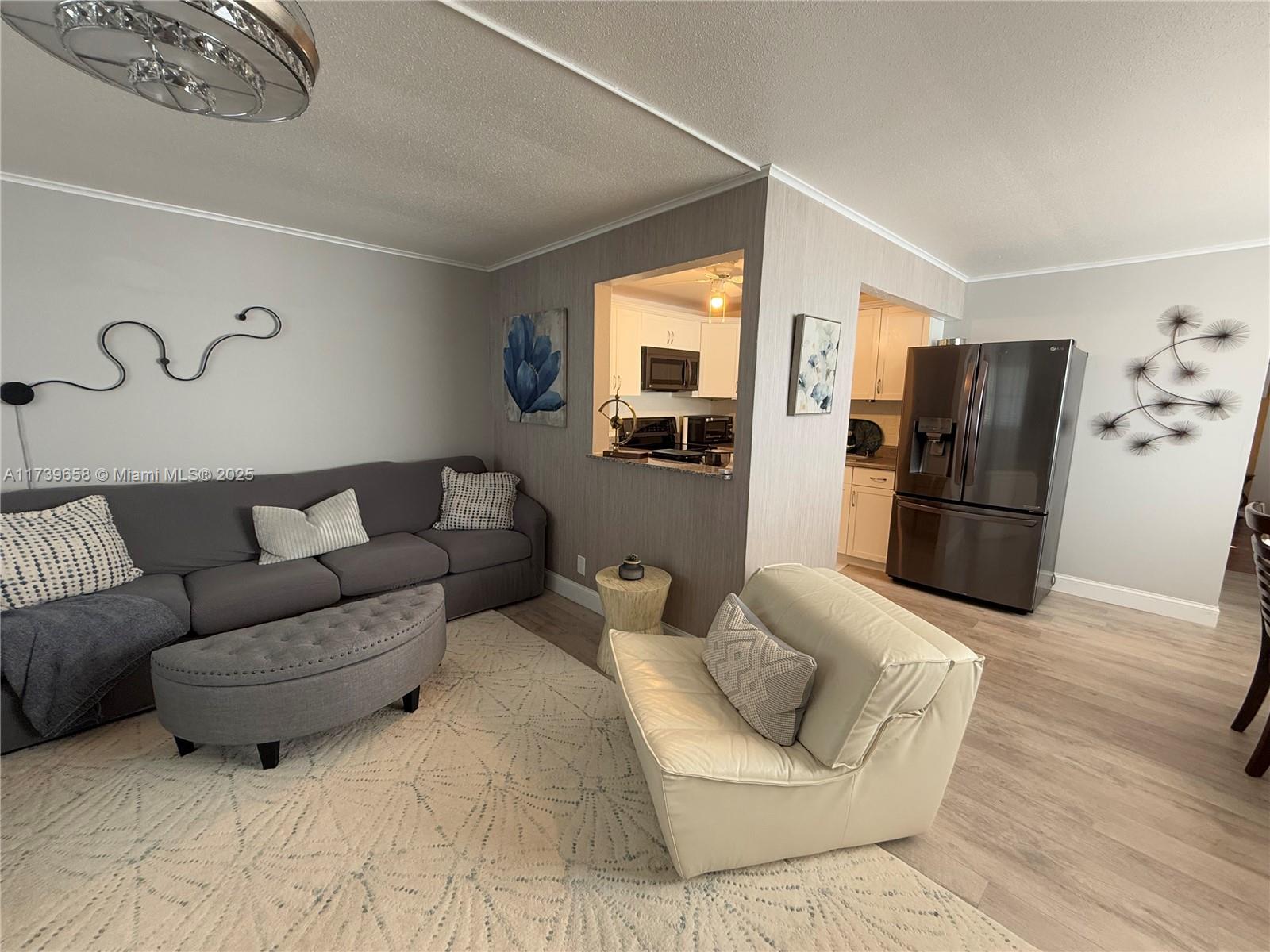 KINGS POINT TUSCANY CONDO - Residential