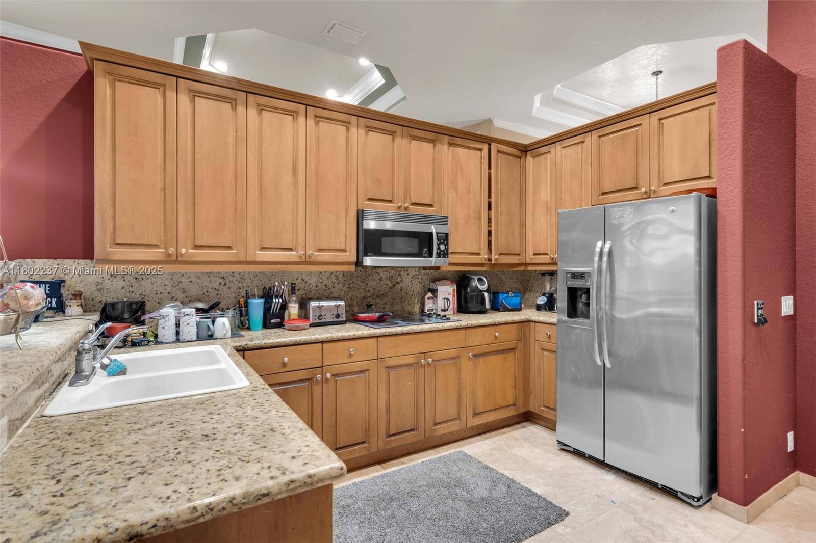SUNSET LAKES PLAT ONE - Residential