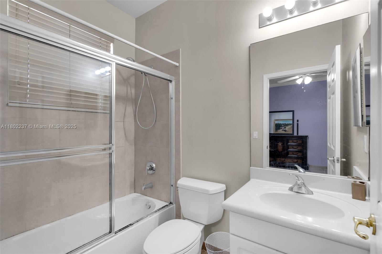 SUNSET LAKES PLAT ONE - Residential