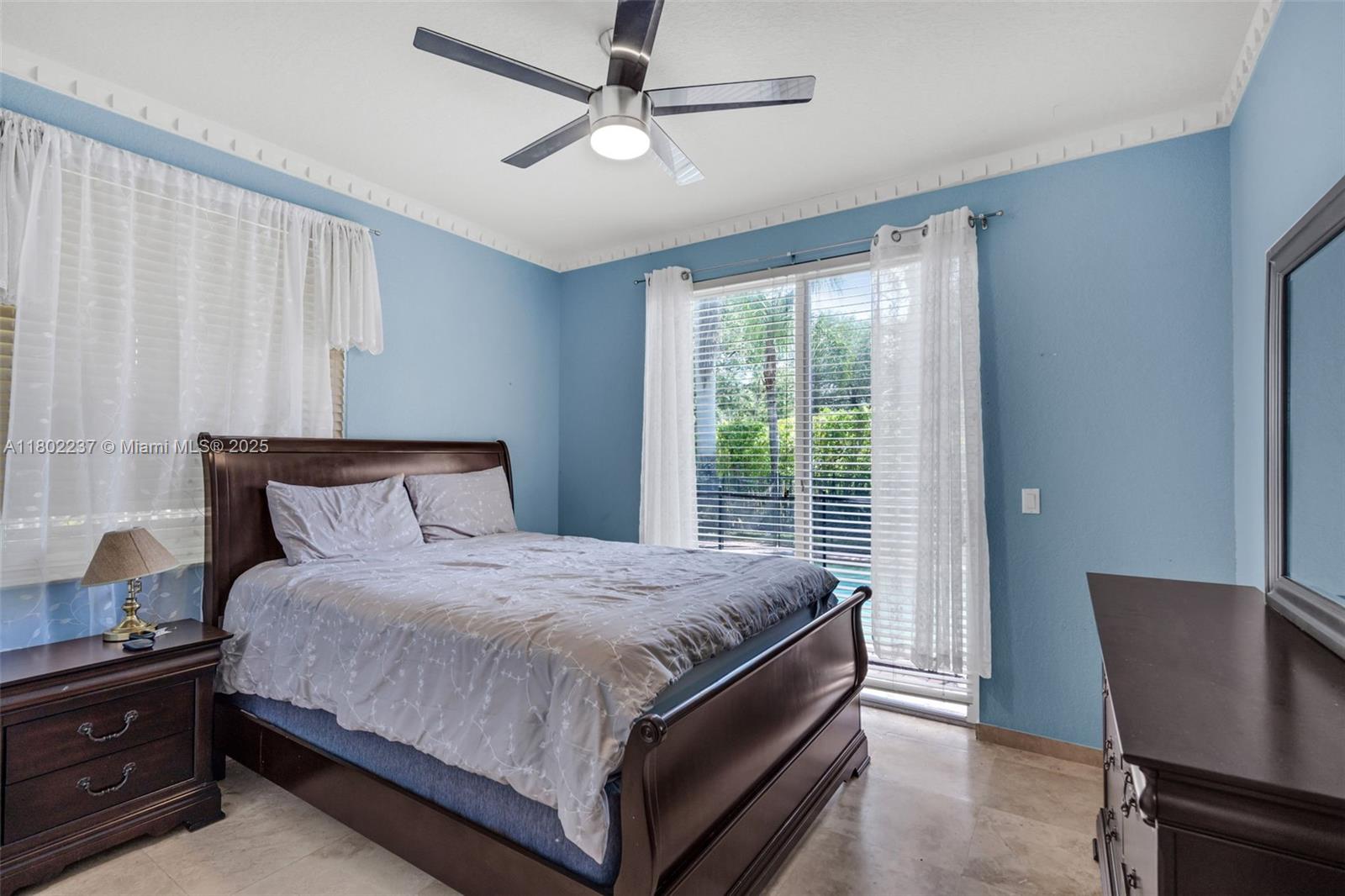 SUNSET LAKES PLAT ONE - Residential