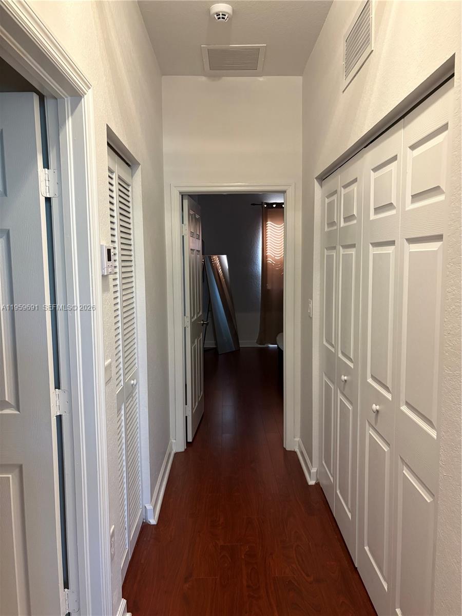 LAKES BY THE BAY GEE - Residential Lease