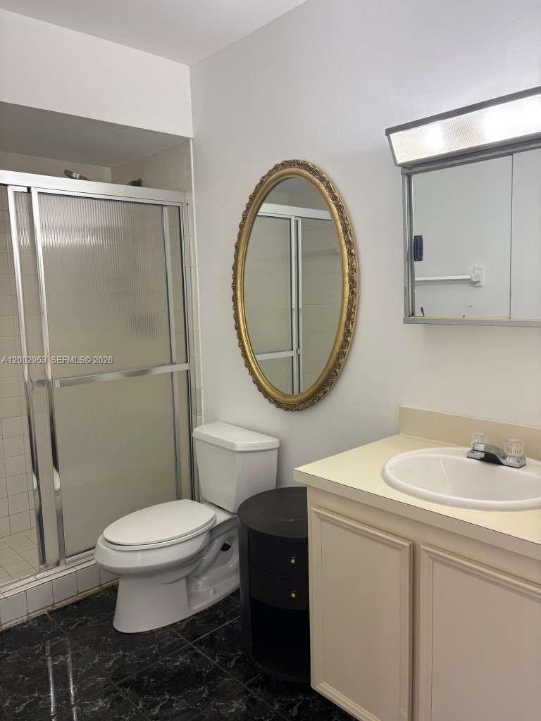 FOREST HILL VILLAS GARDEN - Residential Lease