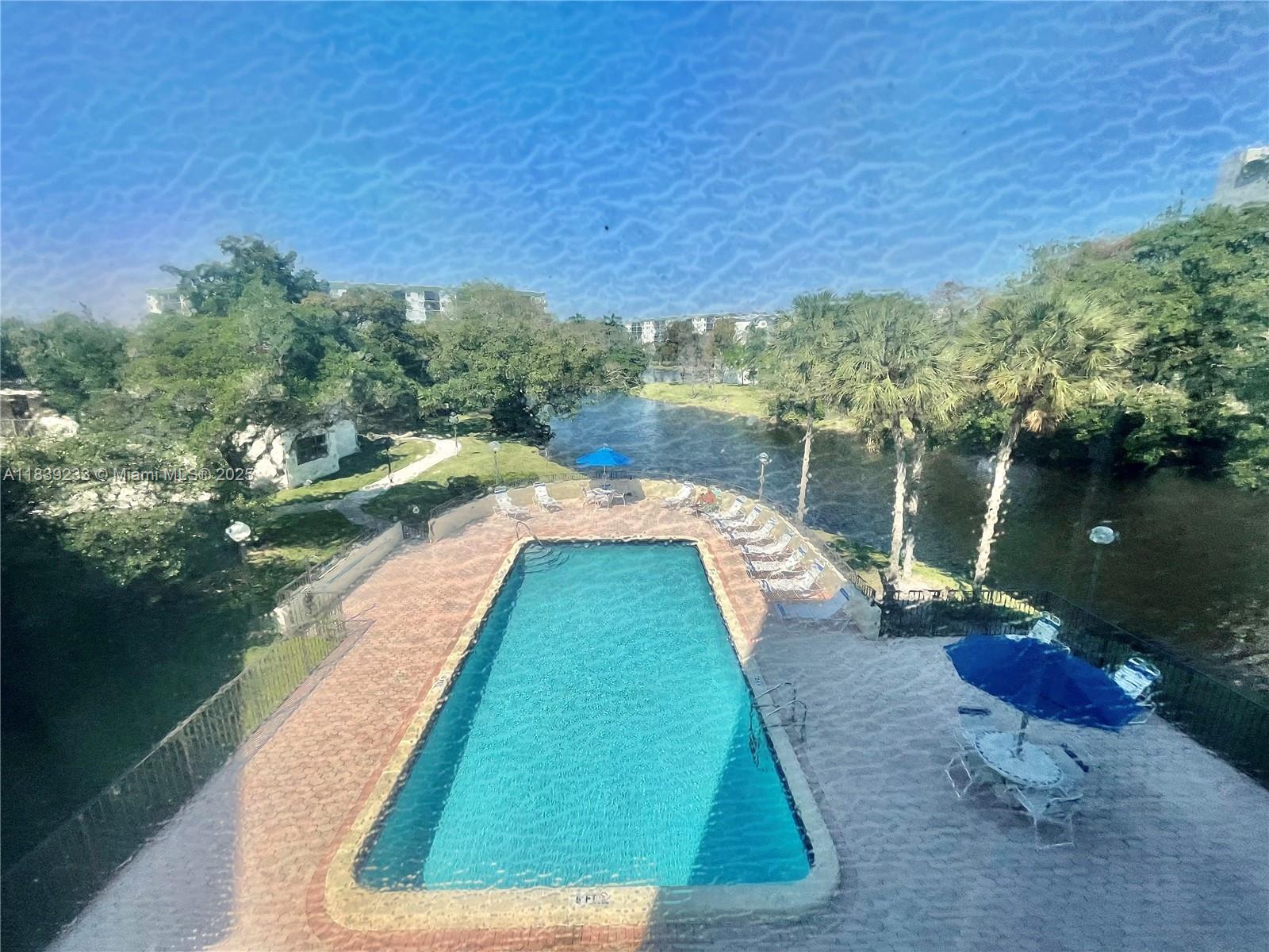 CYPRESS BEND I-A CONDO - Residential