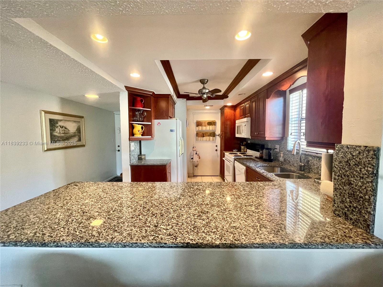 CYPRESS BEND I-A CONDO - Residential