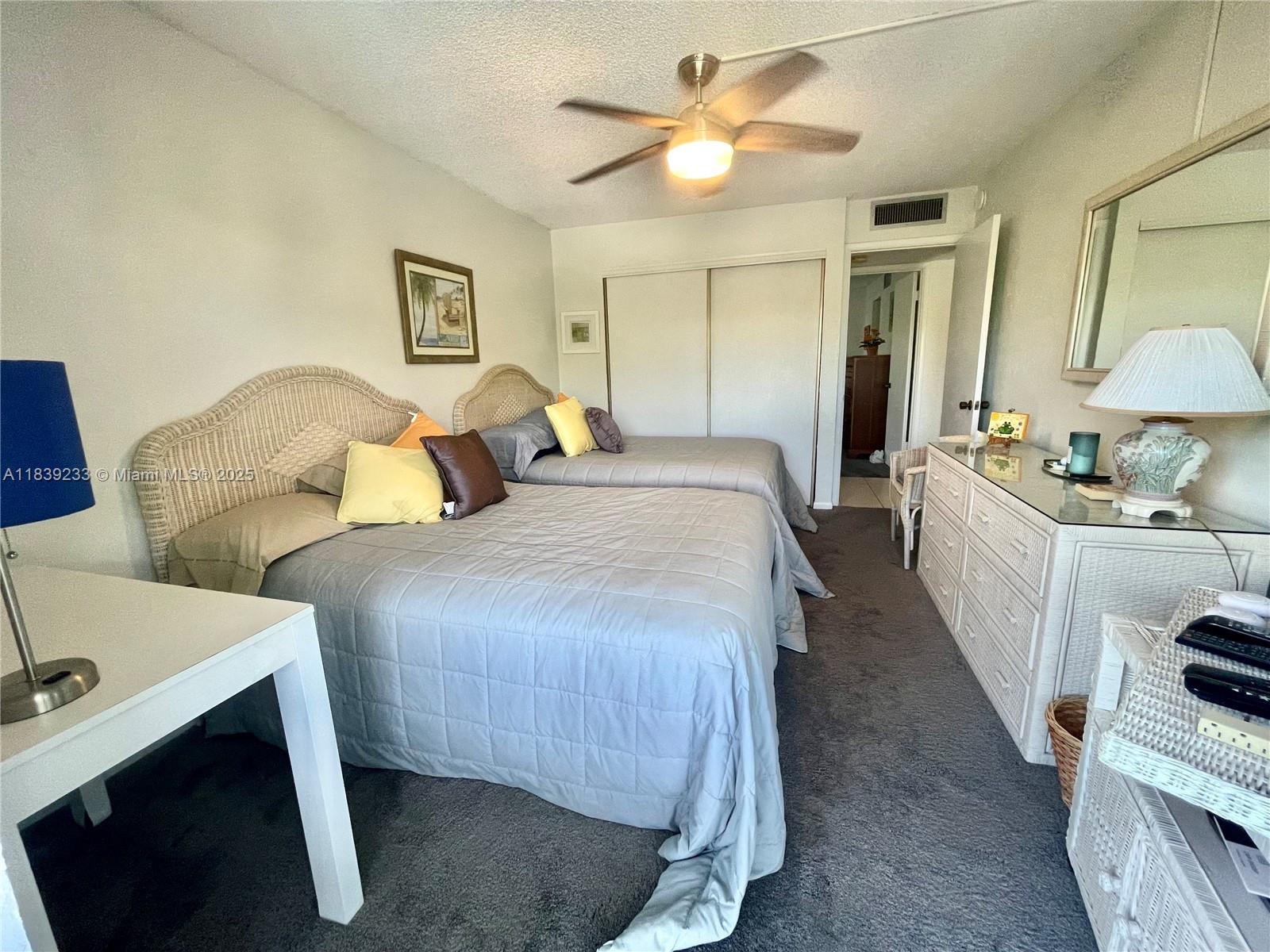 CYPRESS BEND I-A CONDO - Residential