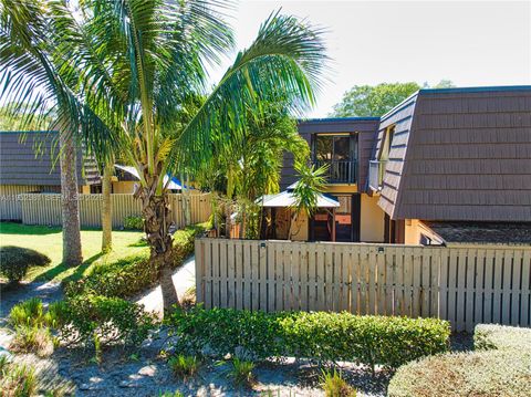 Photo of 1419 14th Ct, Palm Beach Gardens, FL 33410 (MLS # A11952581)