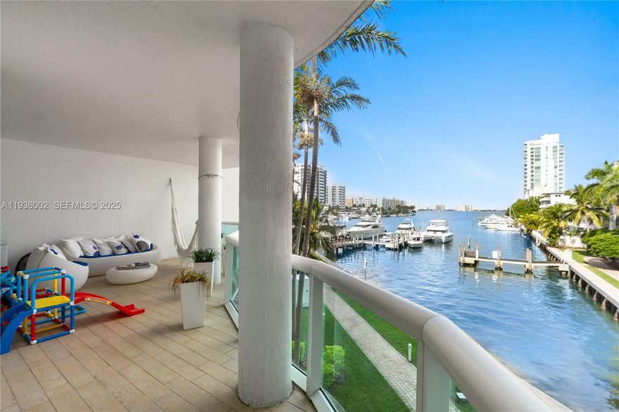 Exclusive marina condo with gorgeous bay views. This premium unit features 9' ceilings, high impact sliding doors and windows, laminate floors, a Euro style kitchen with stainless steel appliances and a large master bath with Roman tub and standing marble shower. It boasts a spacious living room and an expansive terrace great for outdoor entertaining. 360 Condo is a private gated community offering 24 hour concierge and security, free valet, 2 parking spaces and storage, 2 heated pools, sauna, spa and gym, EV chargers (Agents, read broker remarks)