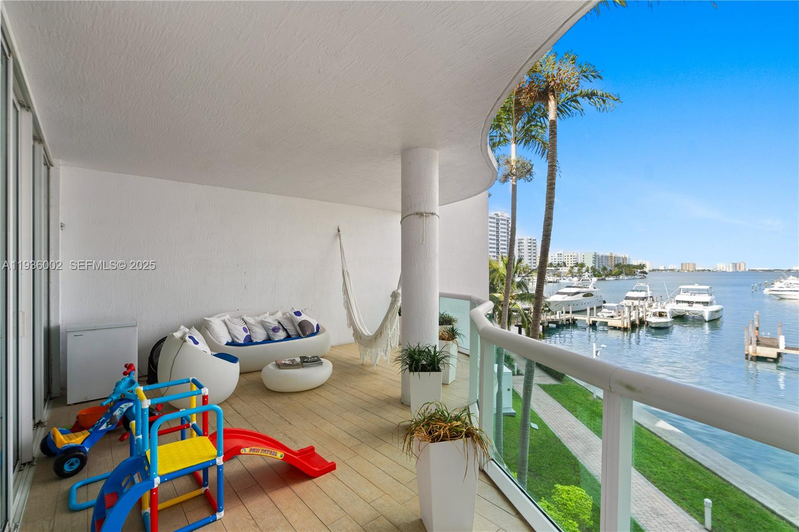 360 CONDO C - Residential