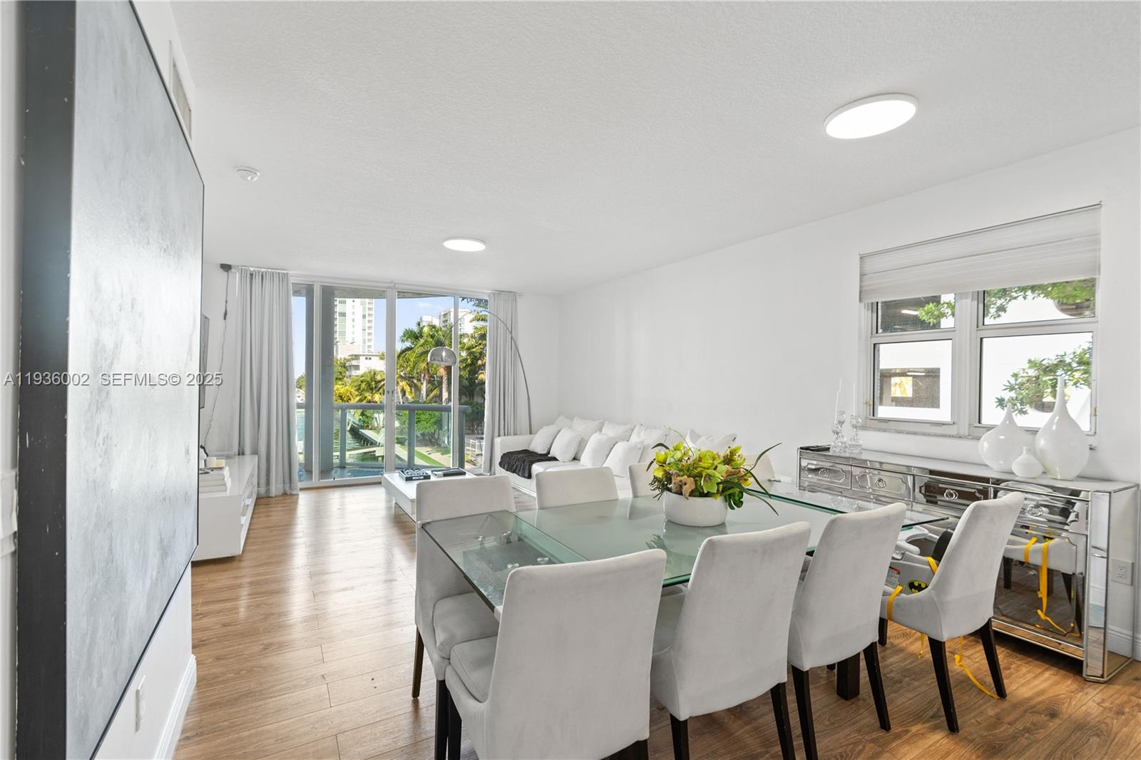 360 CONDO C - Residential