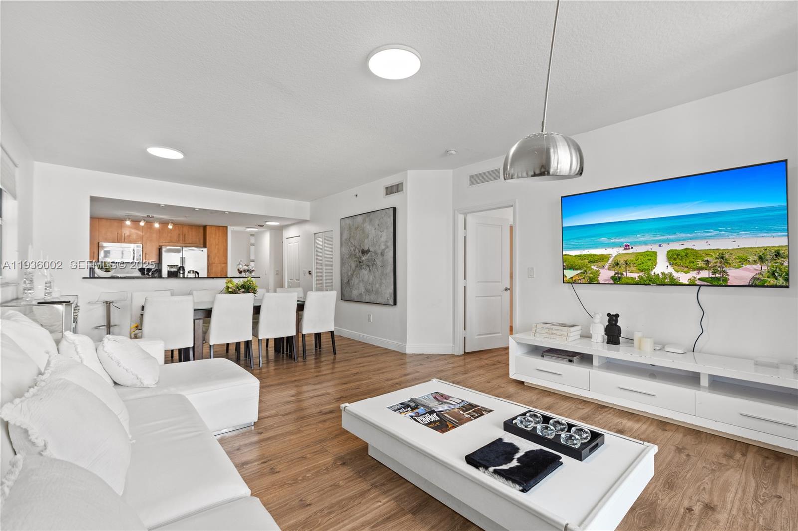 360 CONDO C - Residential