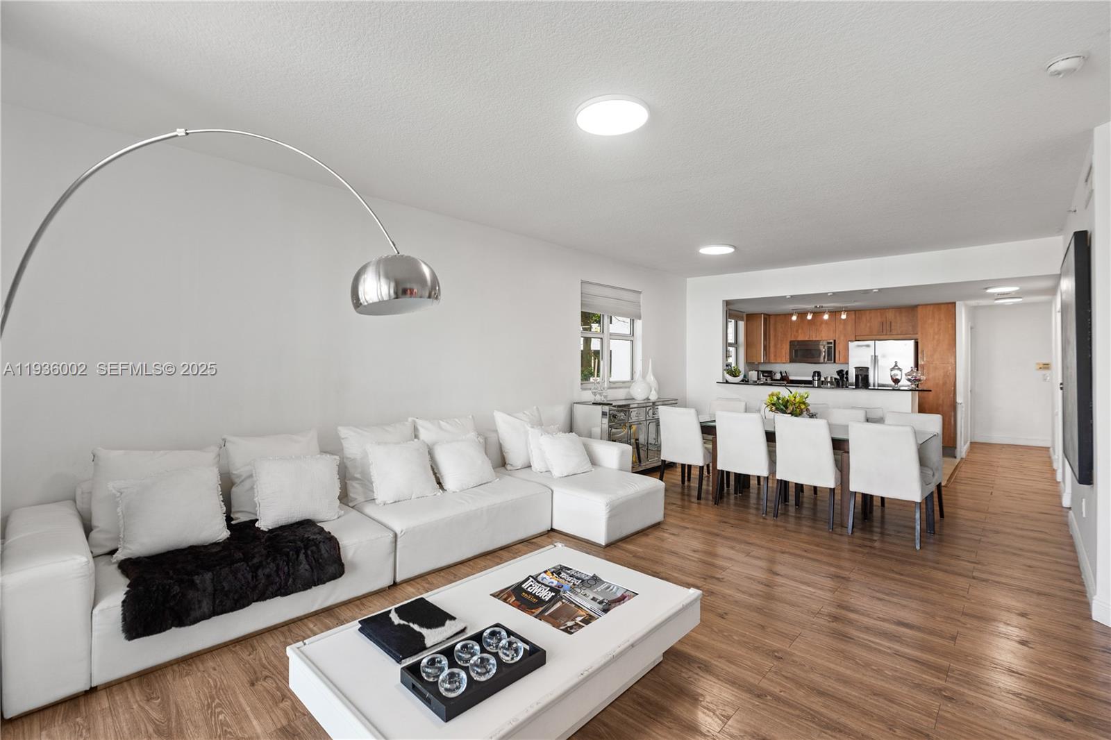 360 CONDO C - Residential