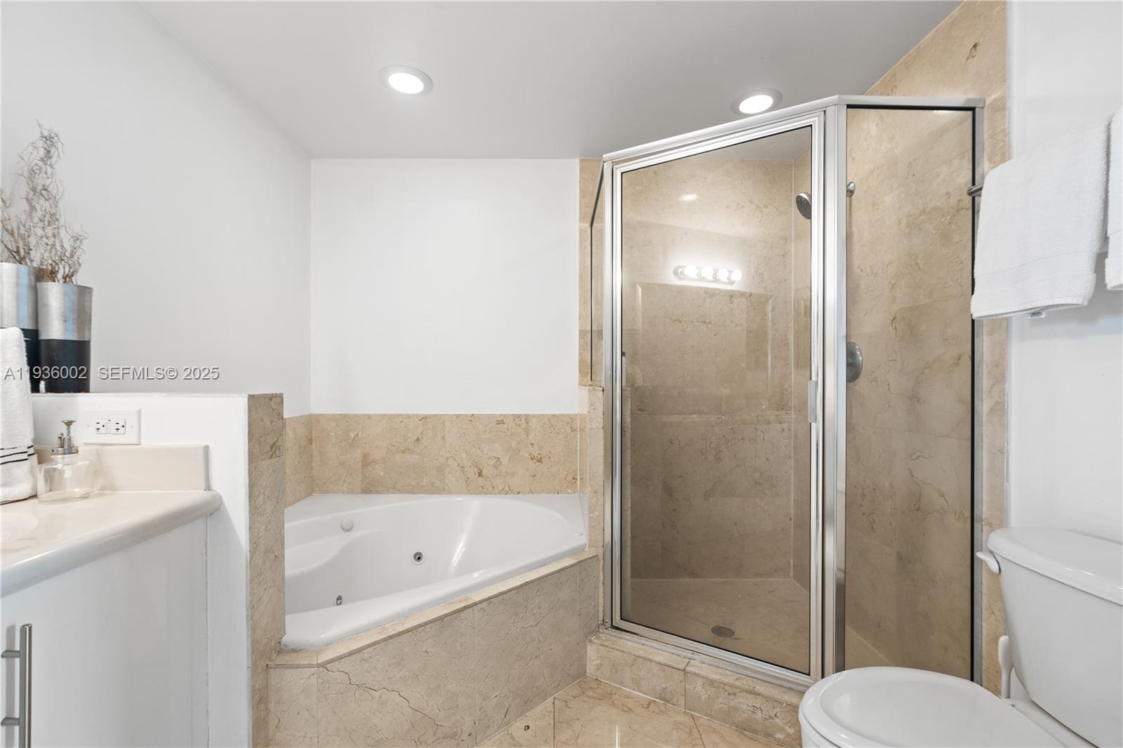 360 CONDO C - Residential