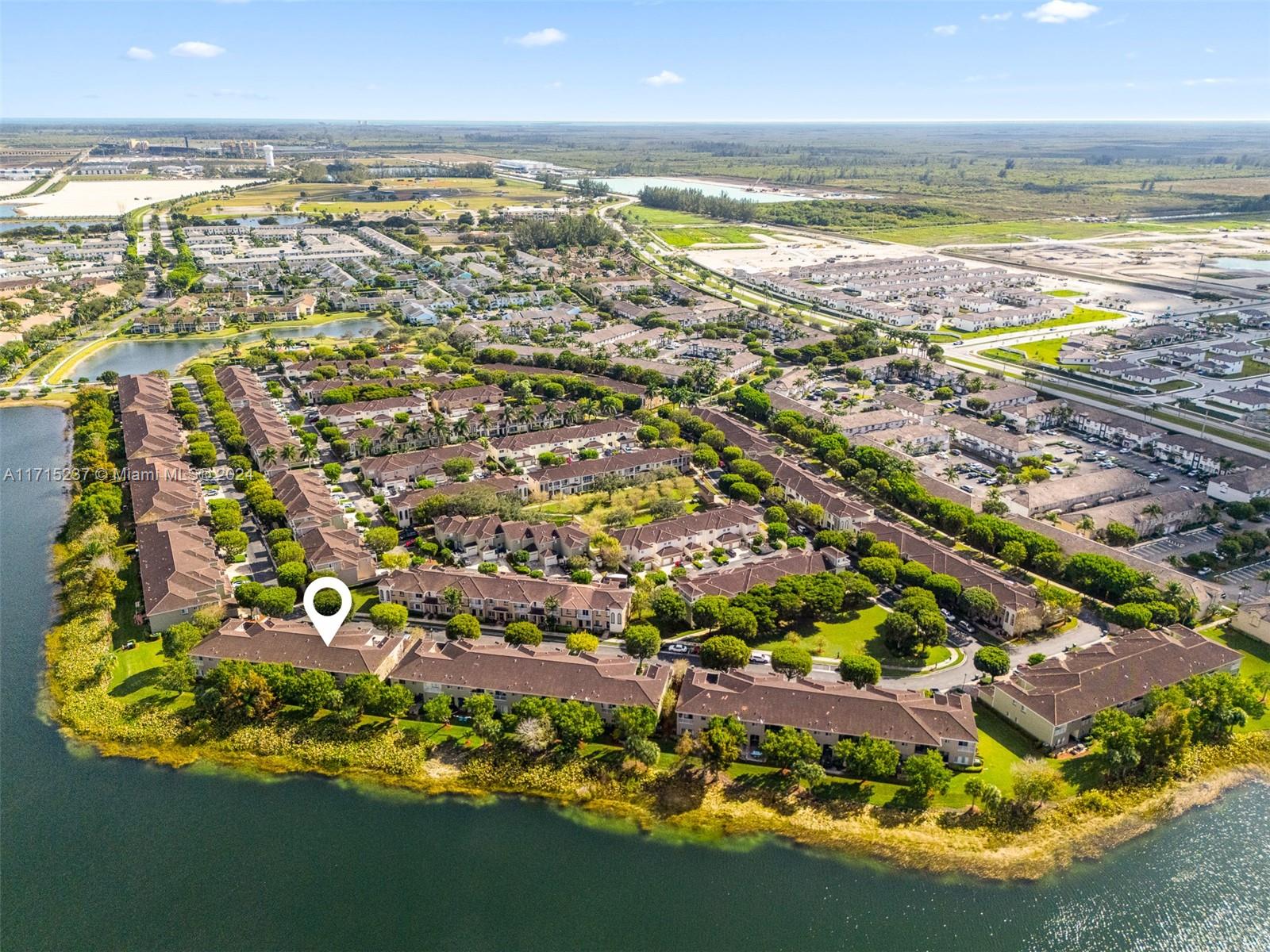 TOWNGATE NORTH - Residential