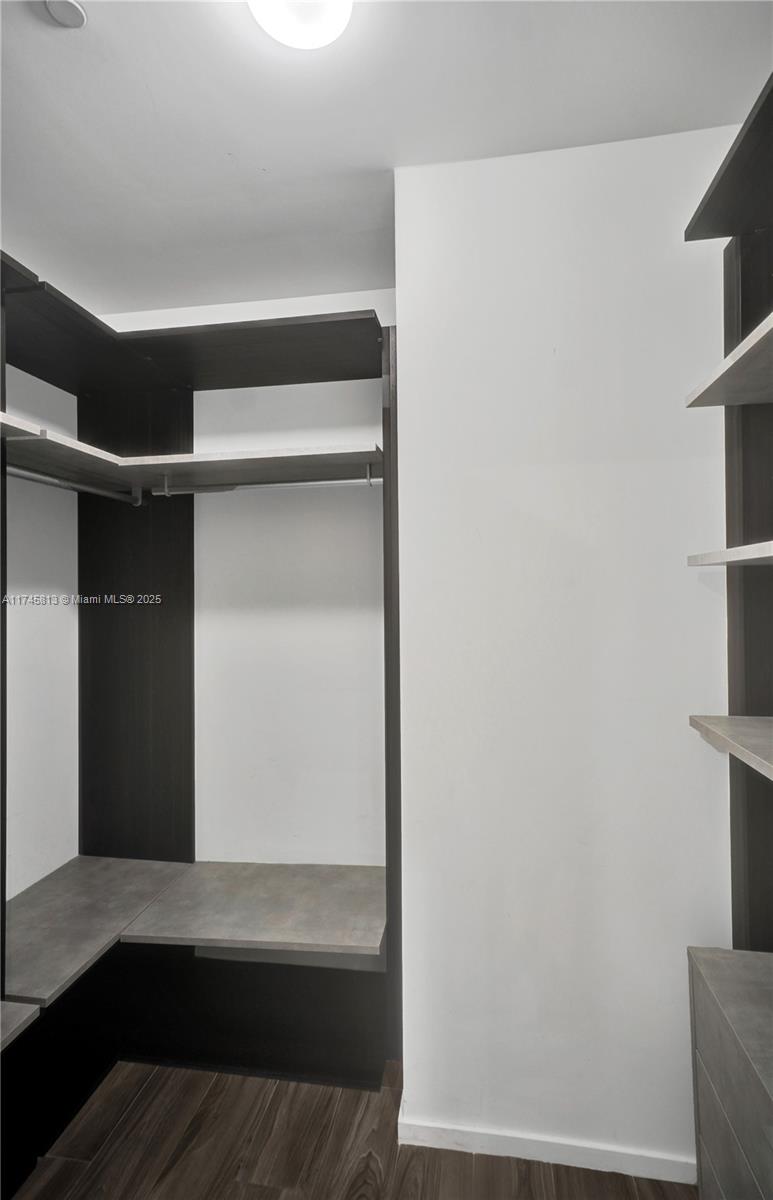 801 SMA RESIDENCES CONDO - Residential