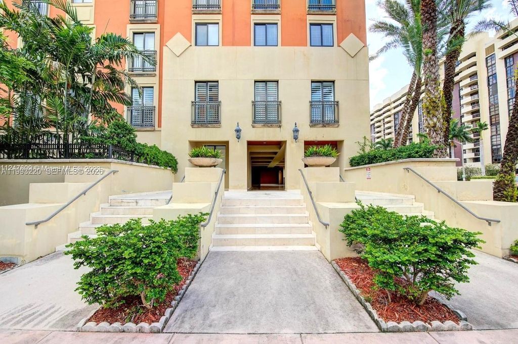 Photo of 671 Biltmore Way #PH, Coral Gables, FL 33134 (MLS # A11993220)