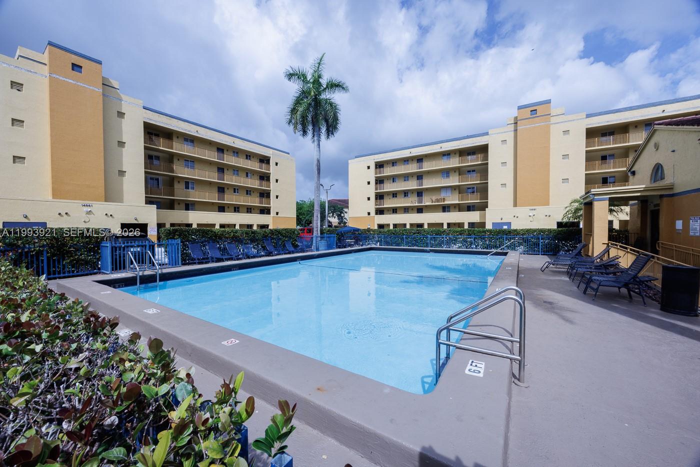 WATERVIEW CONDO - Residential Lease
