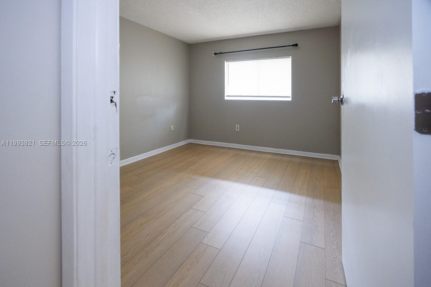 WATERVIEW CONDO - Residential Lease