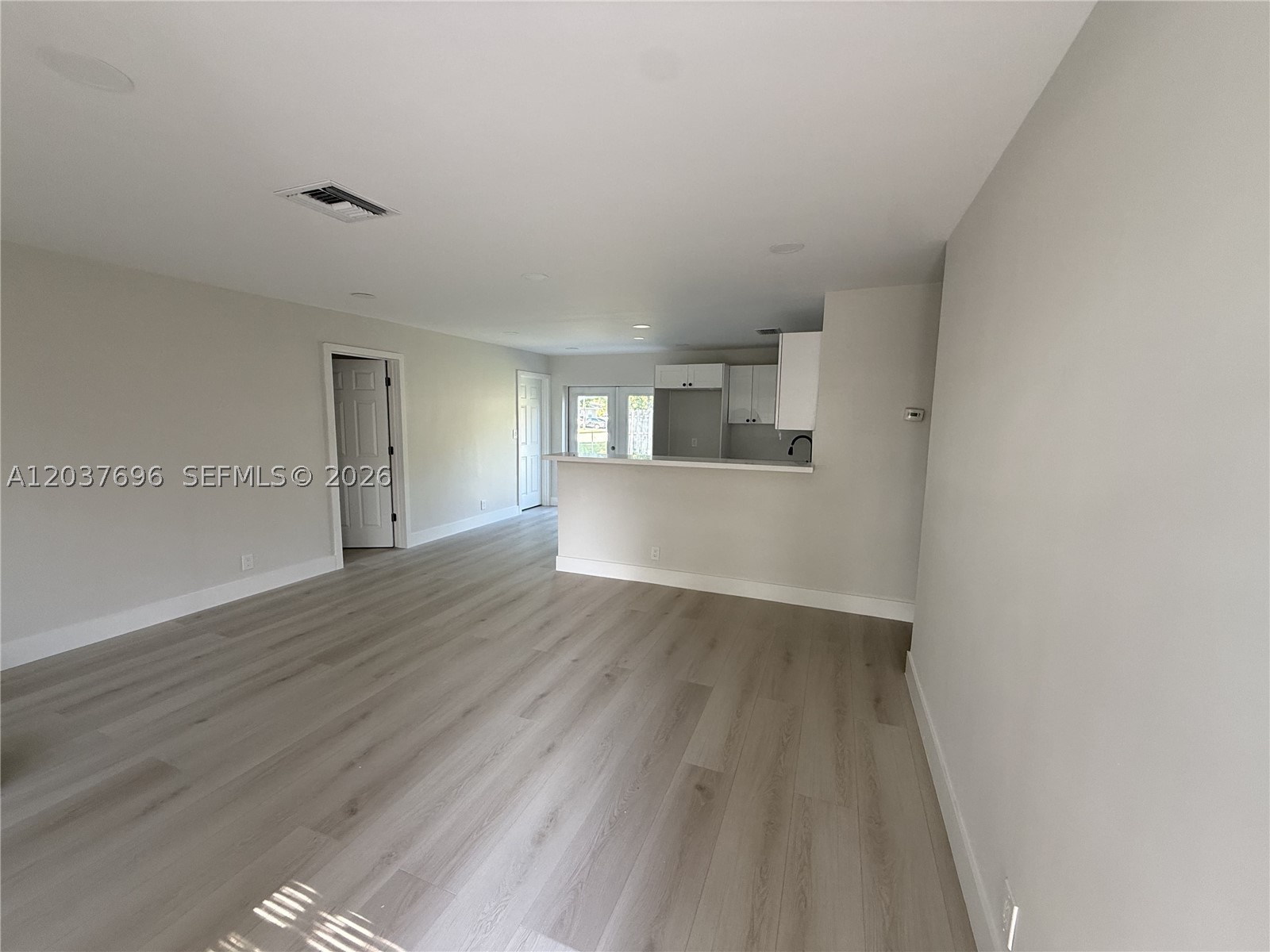 1700 SW 69th Ter