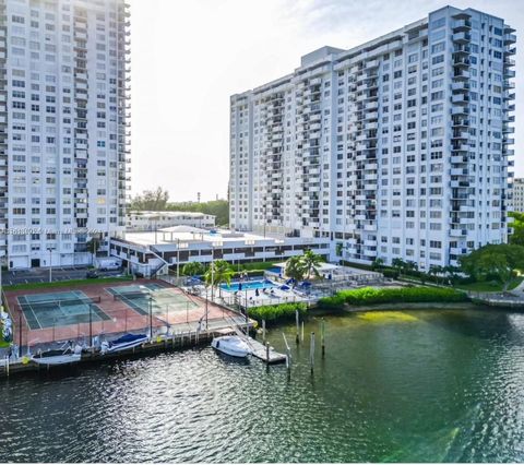 A home in Aventura