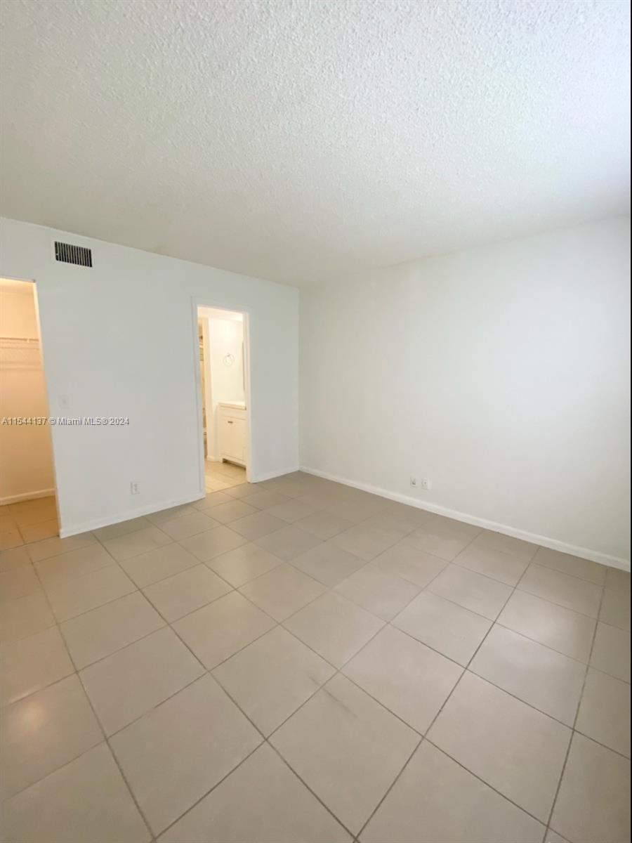 WOODS AT BOCA DEL MAR CON - Residential Lease