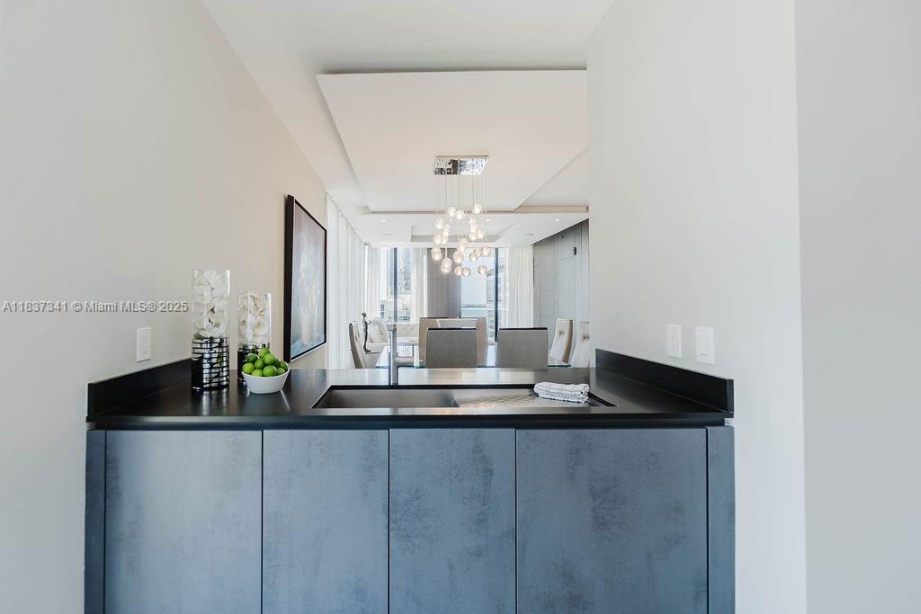 1010 Brickell Ave 1501