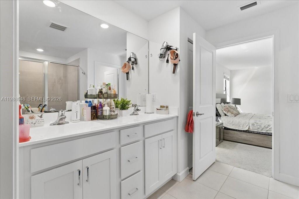 RANCHETTE LAKE - Residential