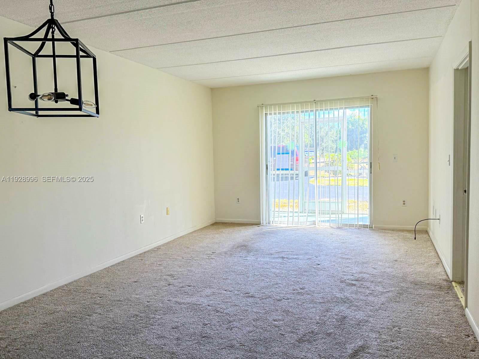 649 S Tamiami Trail 112