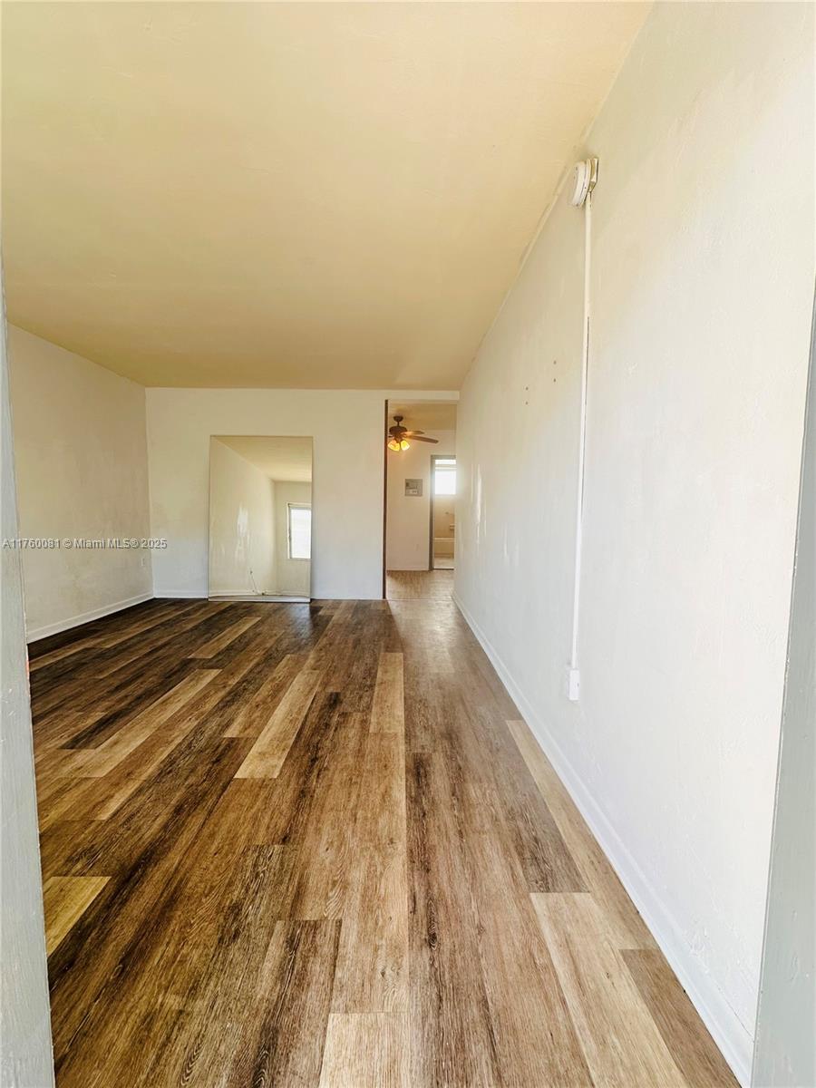 Rental Property at 944 Meridian Ave 9, Miami Beach, Miami-Dade County, Florida - Bathrooms: 1  - $1,625 MO.