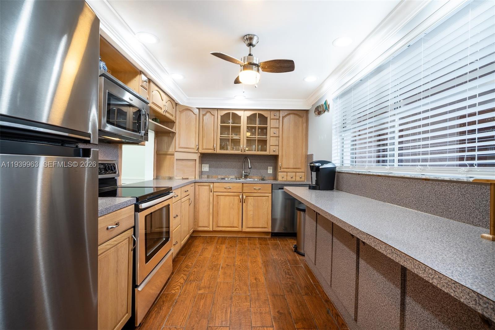 NOVA GARDENS CONDO - Residential