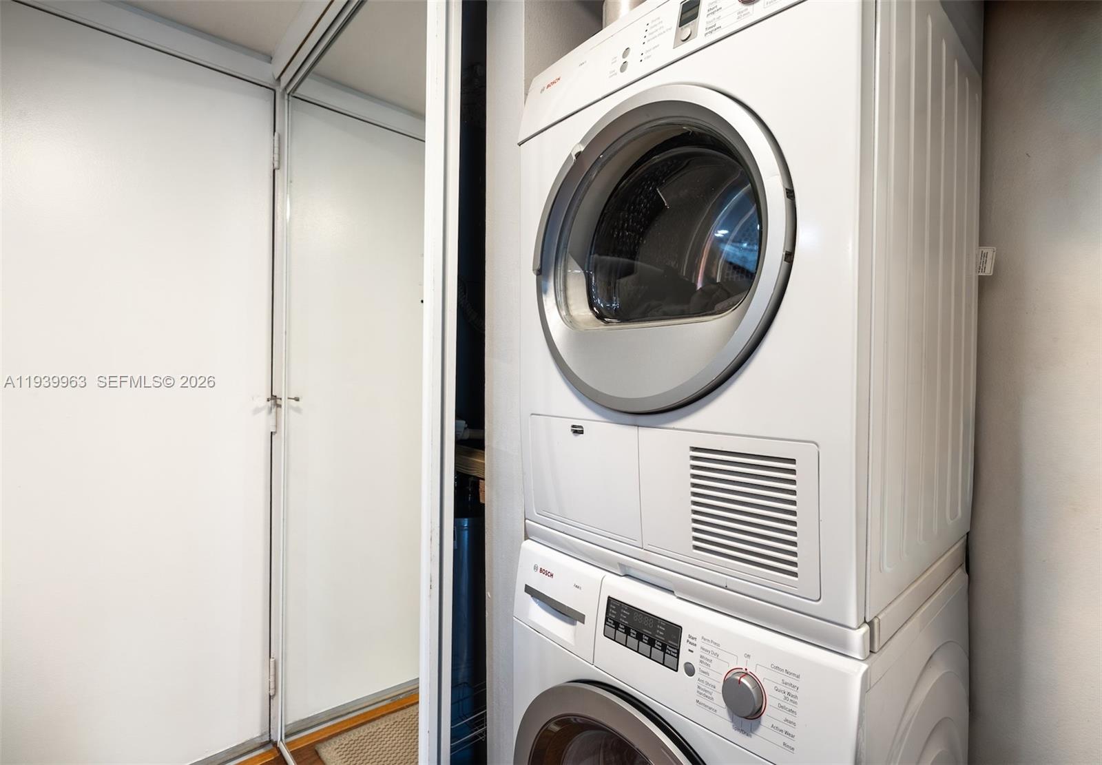 NOVA GARDENS CONDO - Residential