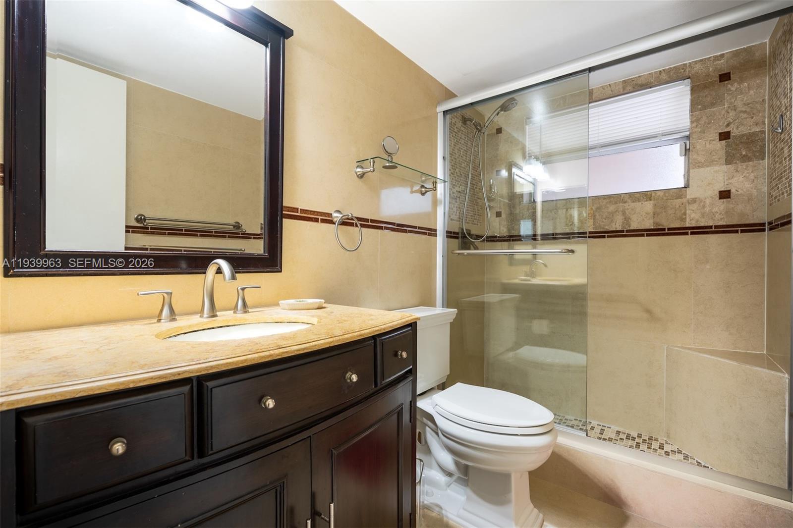 NOVA GARDENS CONDO - Residential