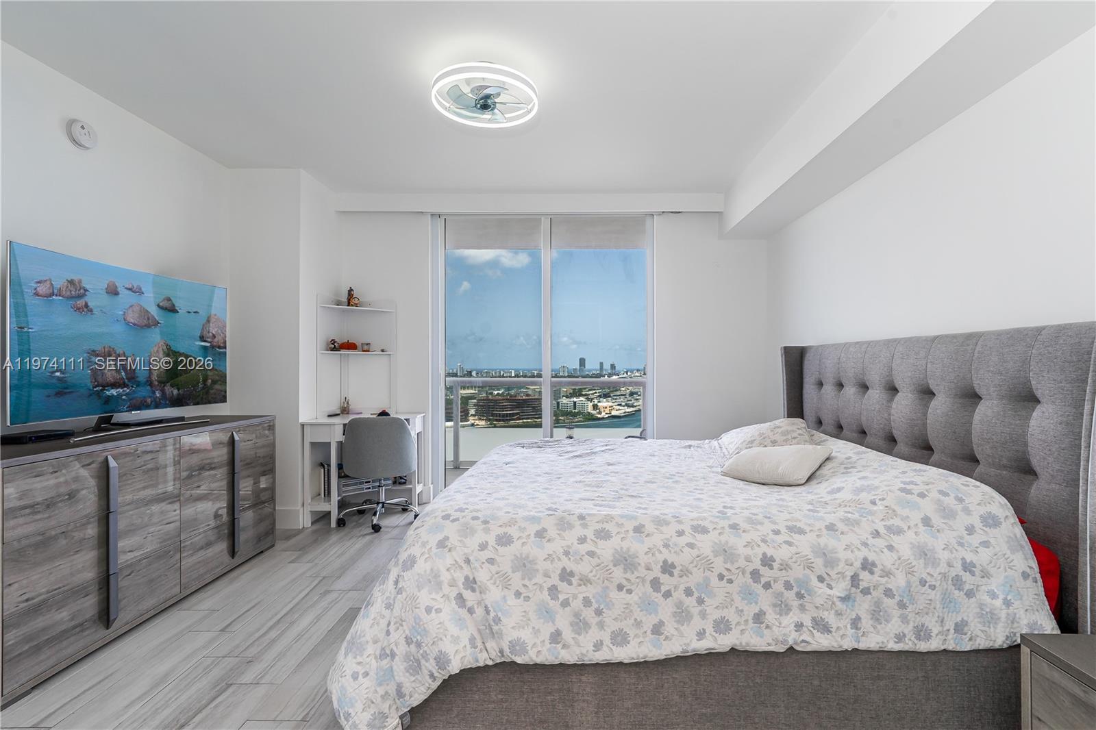 50 BISCAYNE CONDO - Residential