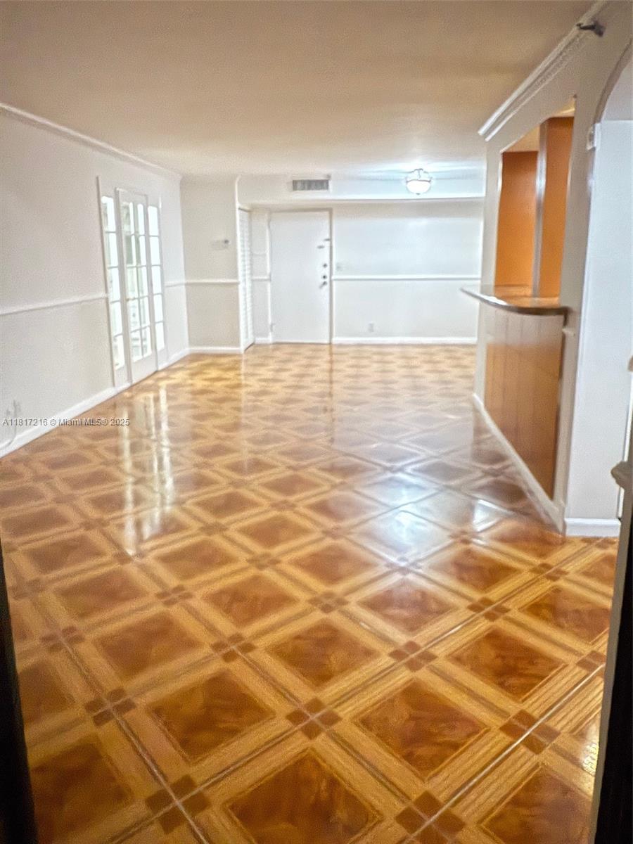 290 174th St 417