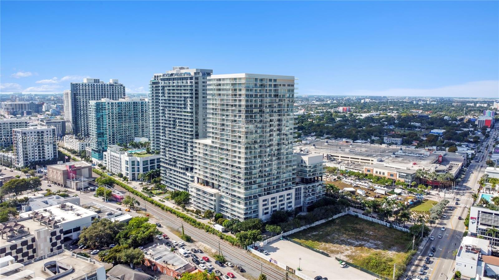 TWO MIDTOWN MIAMI CONDO - Residential