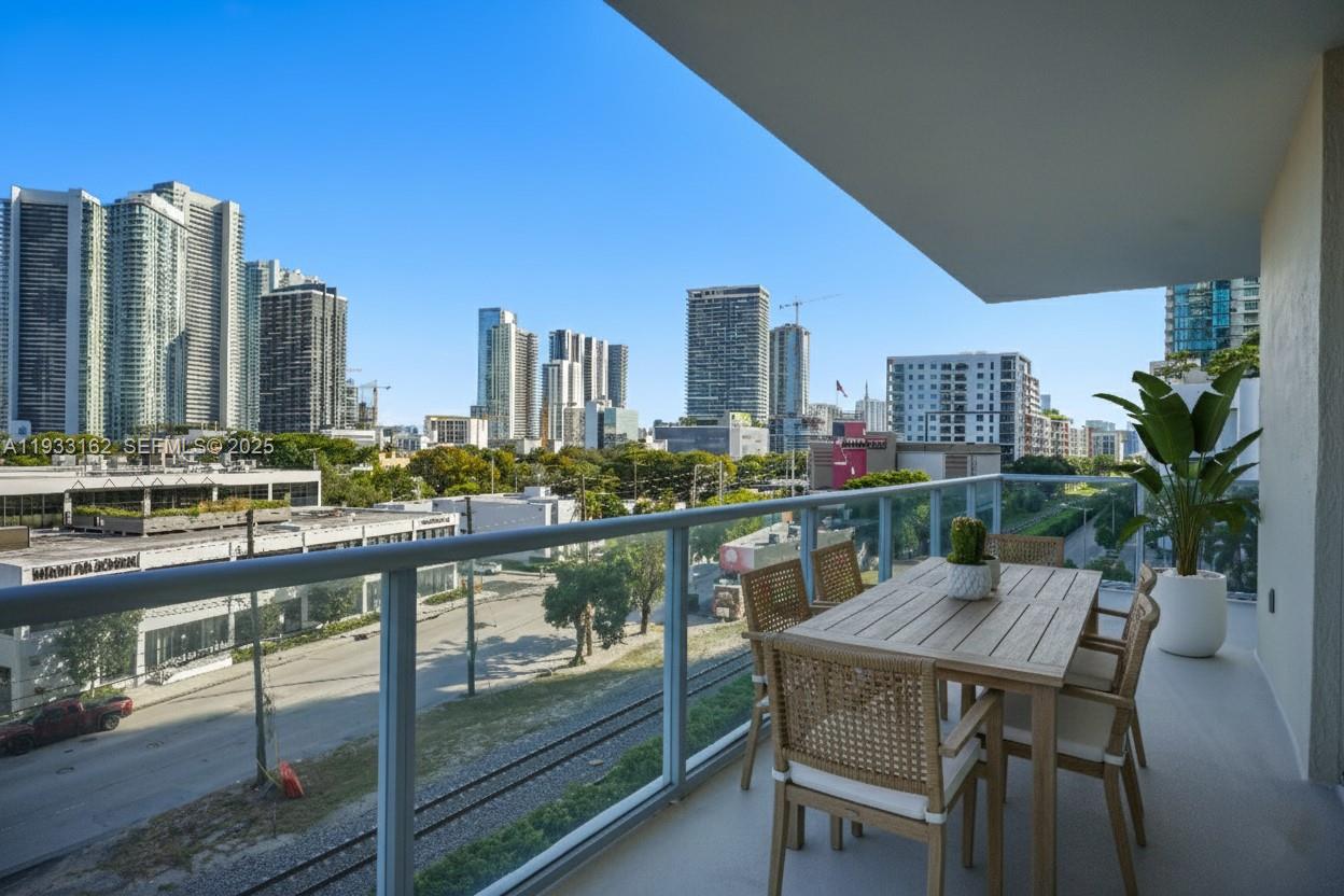 TWO MIDTOWN MIAMI CONDO - Residential